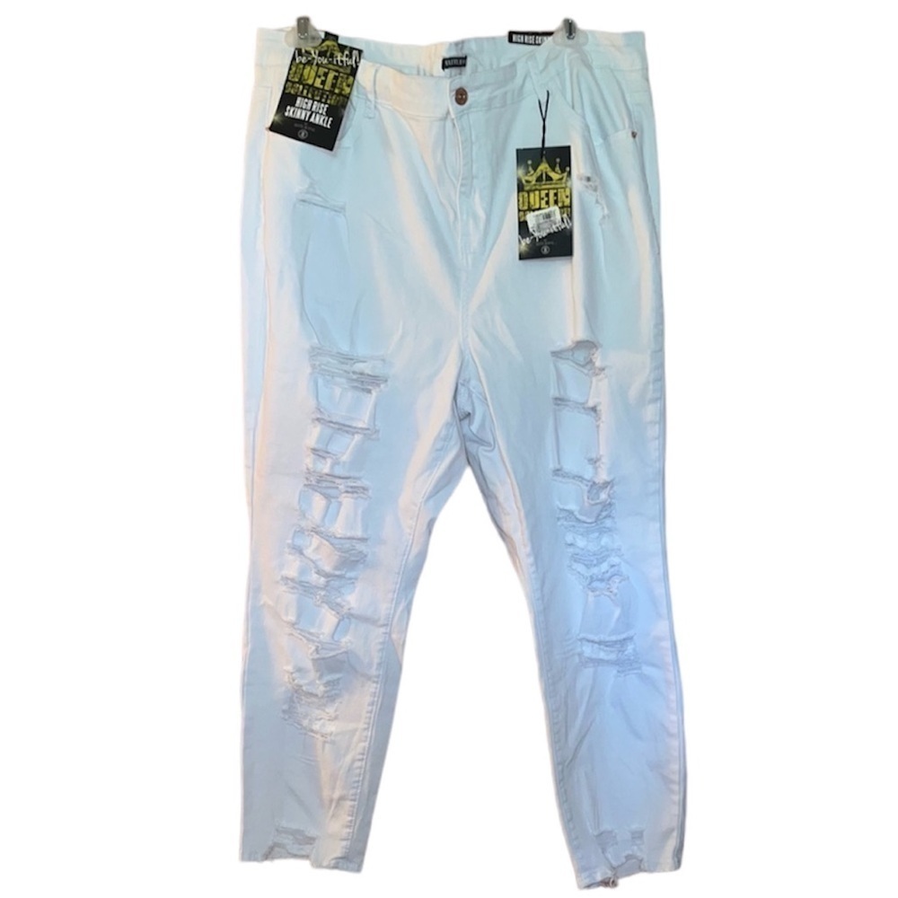 NWT High rise distressed skinny white streetwear stretch Junior plus jeans 23/24